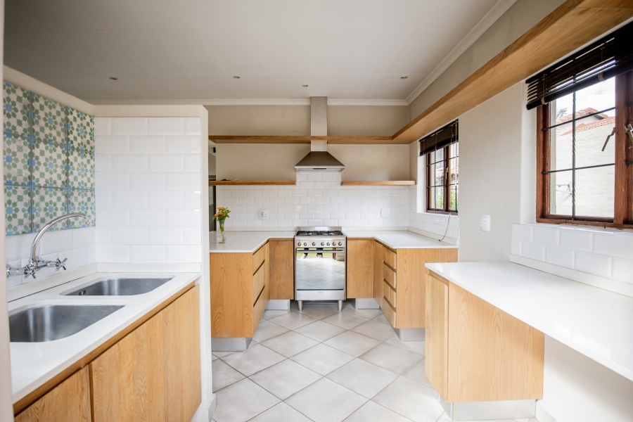 3 Bedroom Property for Sale in The Coves North West